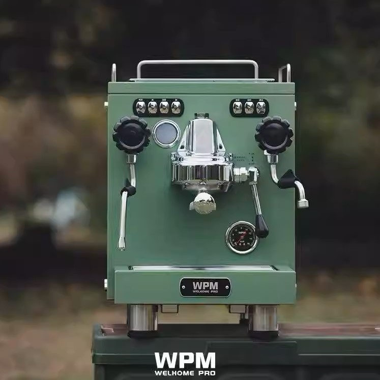 【即納】【LBOオリジナル特典あり】【１年保証】WPMエスプレッソマシン　KD-330X（シルバー）