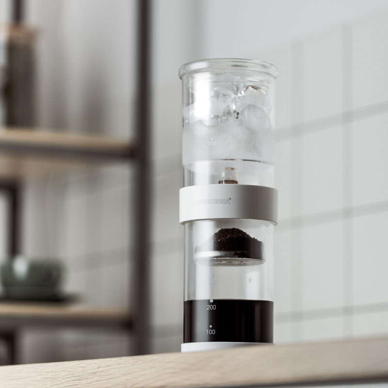 点滴で淹れる水出しコーヒー