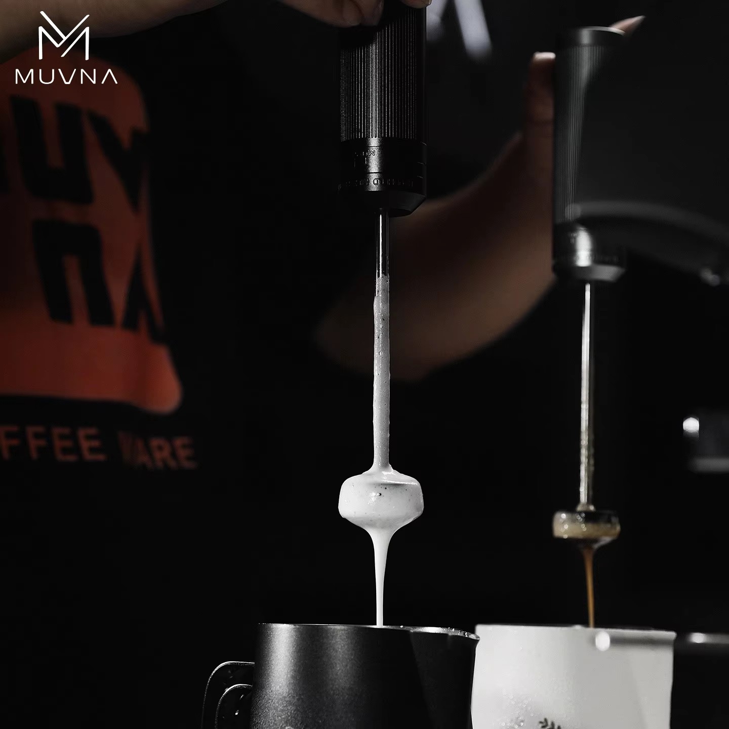 【即納】MUVNA　プレミアムフォーマー